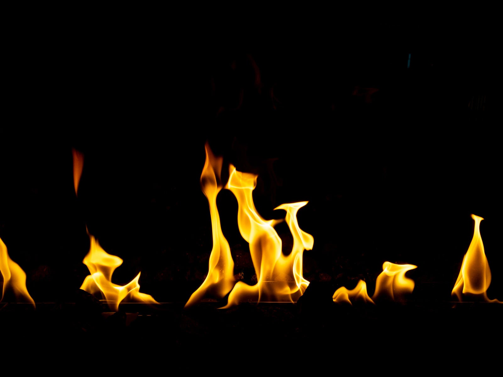 「揺らぐ炎」の写真