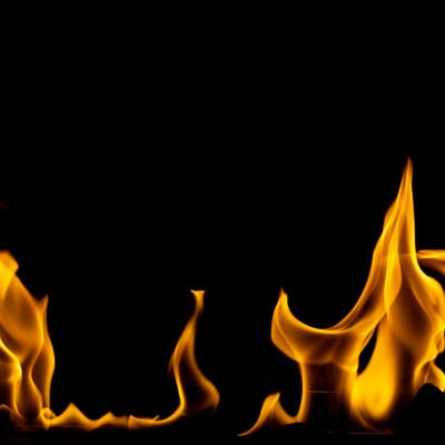 炎がメラメラと燃えるの写真