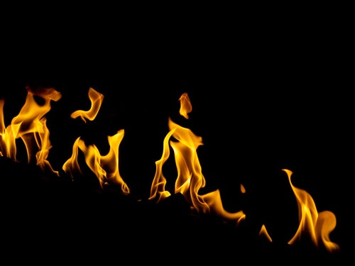 熱く燃える炎の写真
