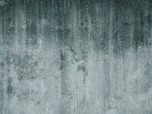 雨汚れが際立つコンクリート（テクスチャー）の写真