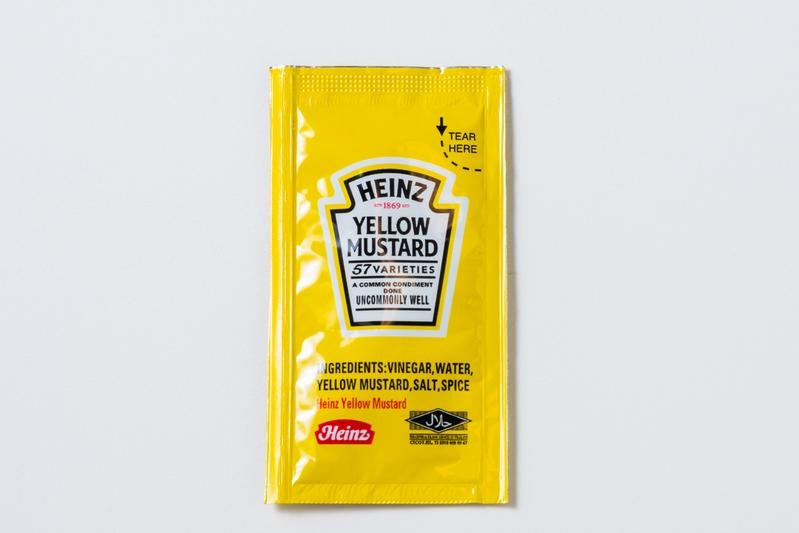 マスタード小袋の写真