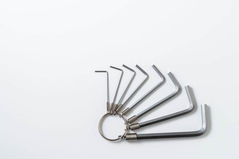 工具セットの六角レンチの写真