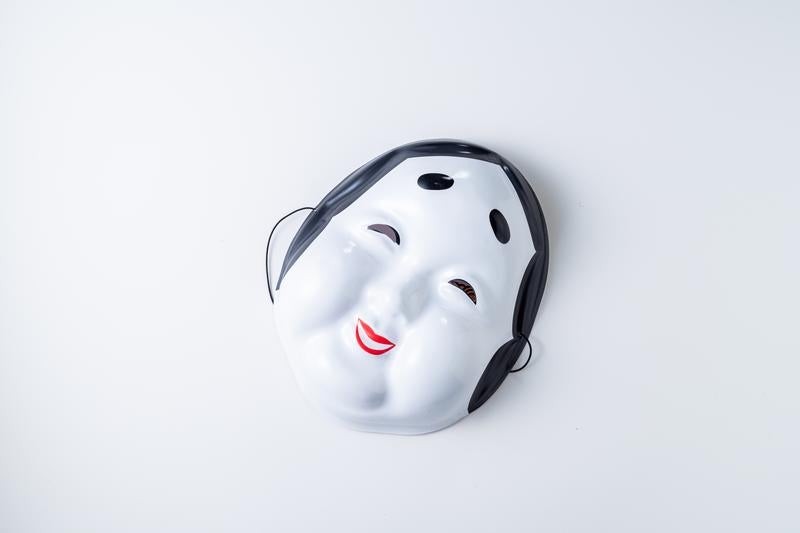 日本の伝統的な白塗り面の写真