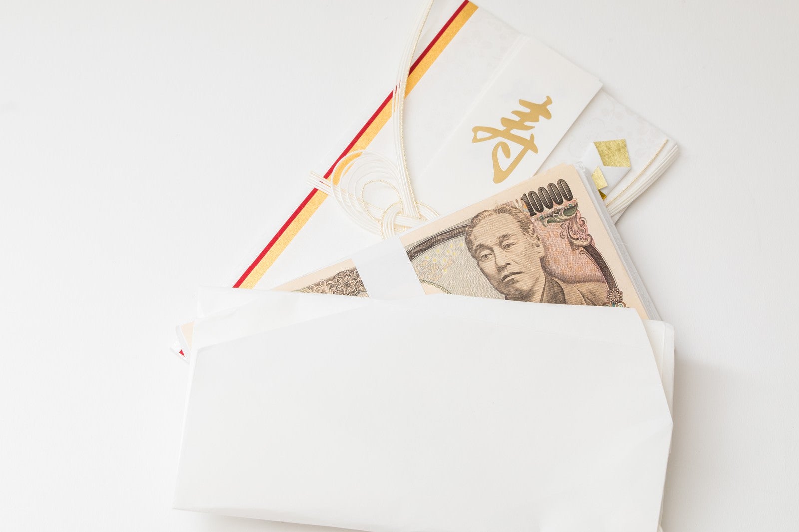「ご祝儀の100万円が偽装された1万円札と紙切れだった」の写真