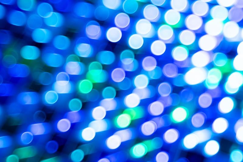 光る円形ボケが美しいデジタルの写真