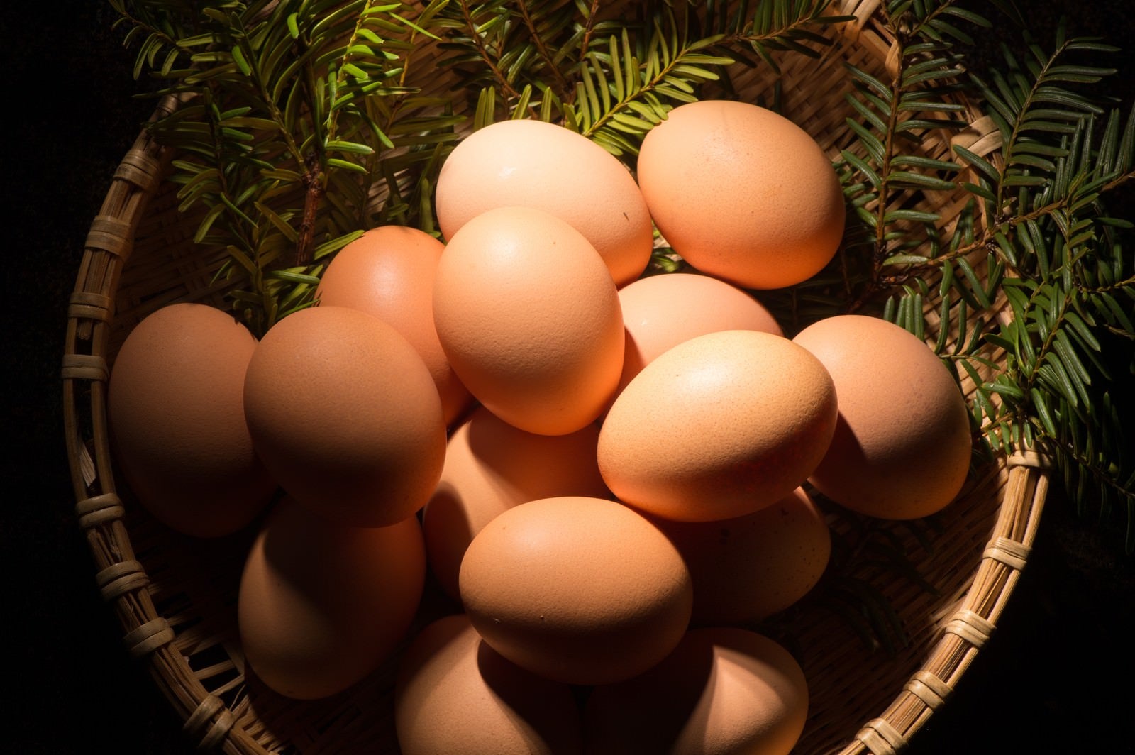 「卵かけご飯との相性が最高の「さくらこめたまご（国産）」」の写真