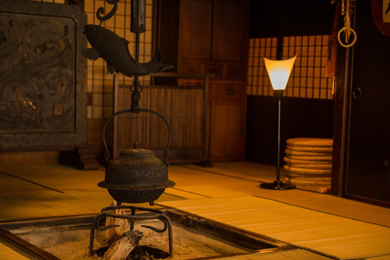 「純日本を味わえる老舗宿平湯館の旧館」の写真