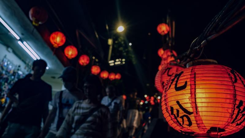 九份の提灯が語る台湾の夜の写真