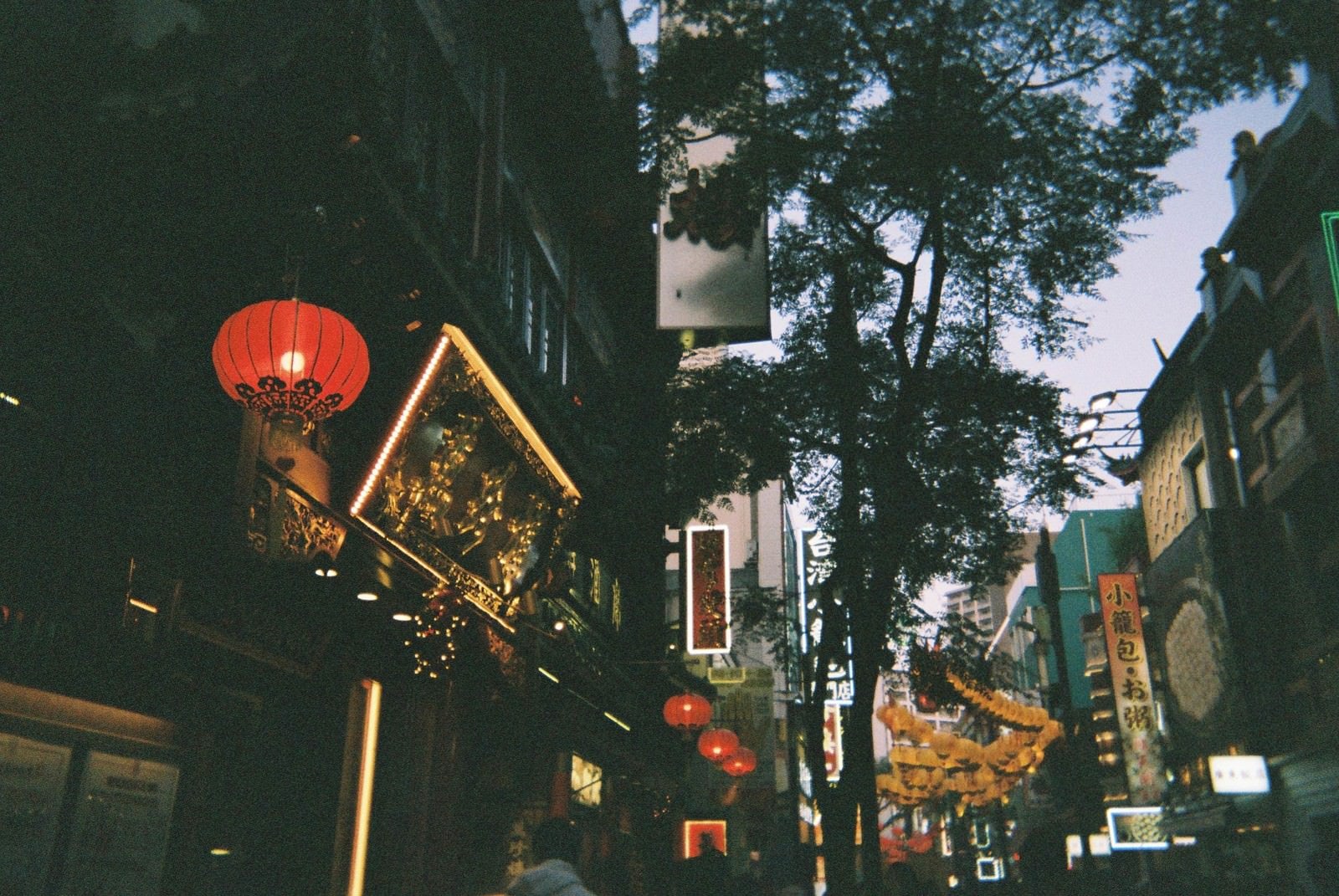「中華街の路地」の写真