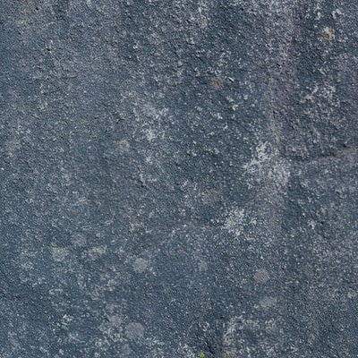 どっしりとした岩肌（テクスチャー）の写真