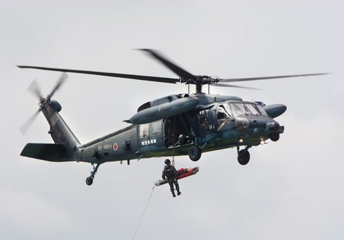 百里救難隊UH-60による、捜索救難の写真