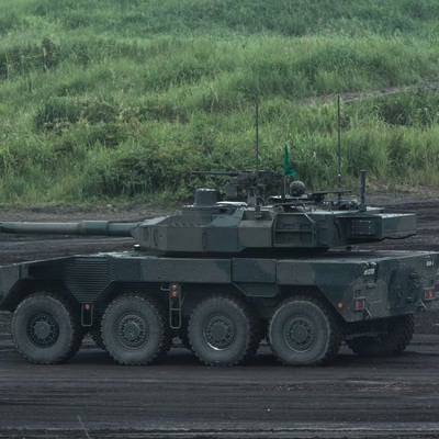 次世代陸自の新装備　16式機動戦闘車（MCV）の写真