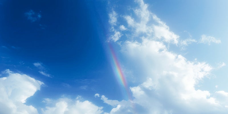 虹と青空の写真