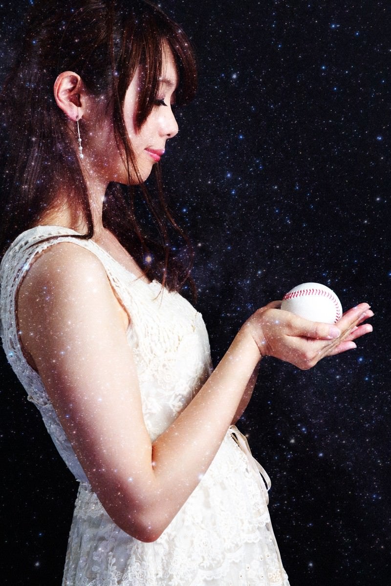 「野球の女神様」の写真［モデル：モデルリリース］