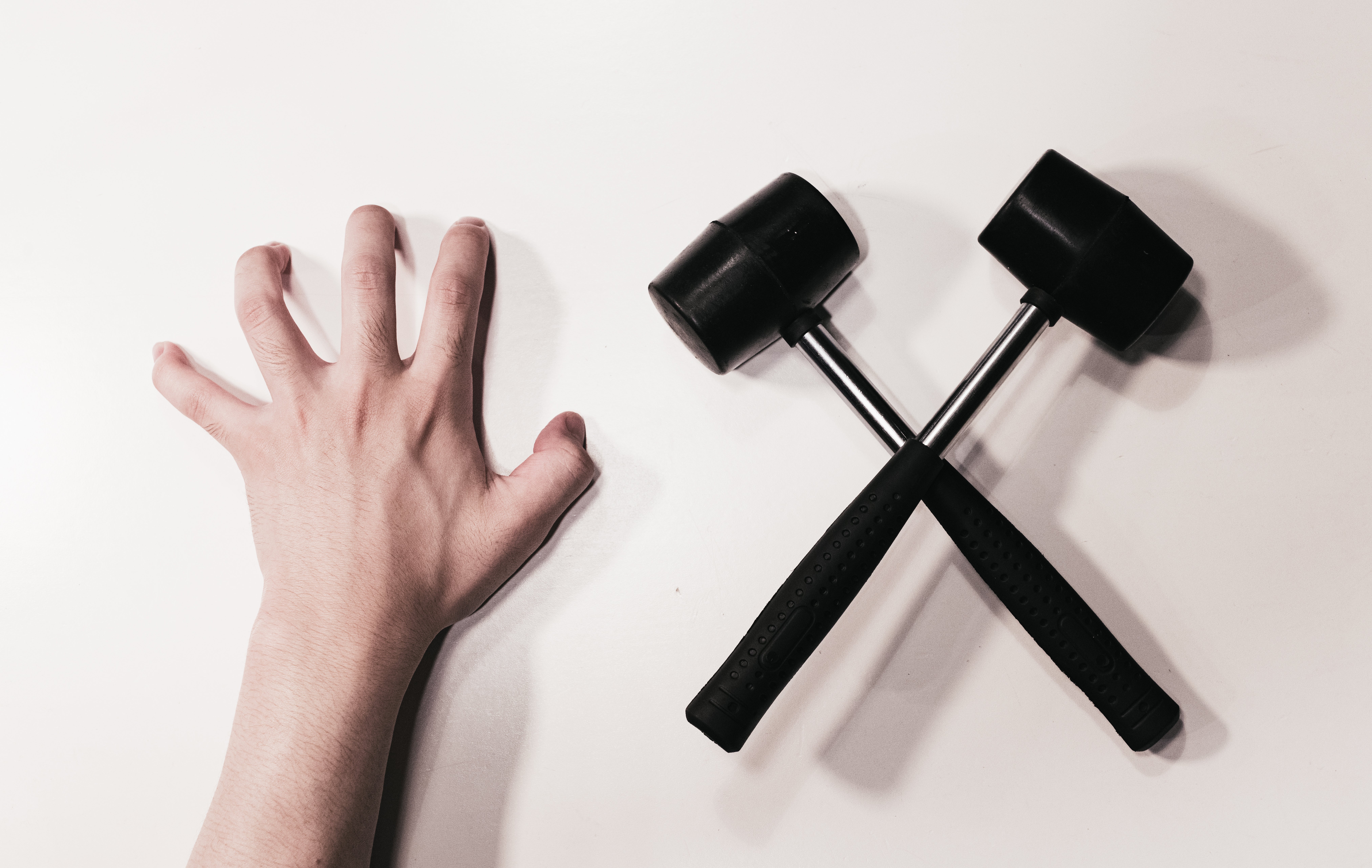 爪痕 Amazon.co.jp: 虎の爪痕の男性のかっこいい開口調節銀色の百合