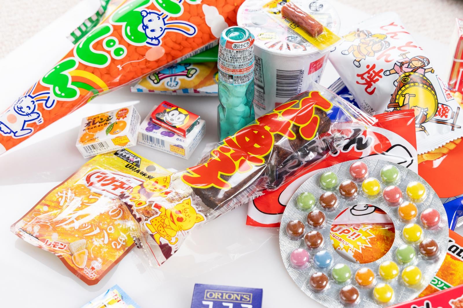 「お菓子の詰め合わせ」の写真