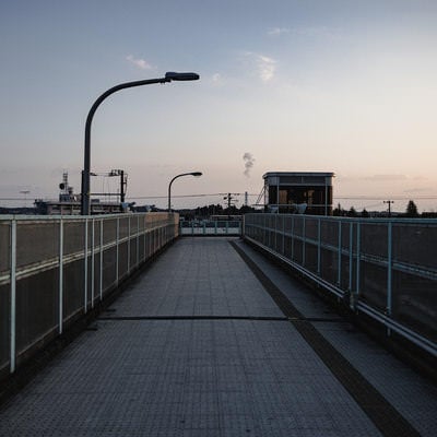 原ノ町駅の歩道橋から見える朝焼けの写真