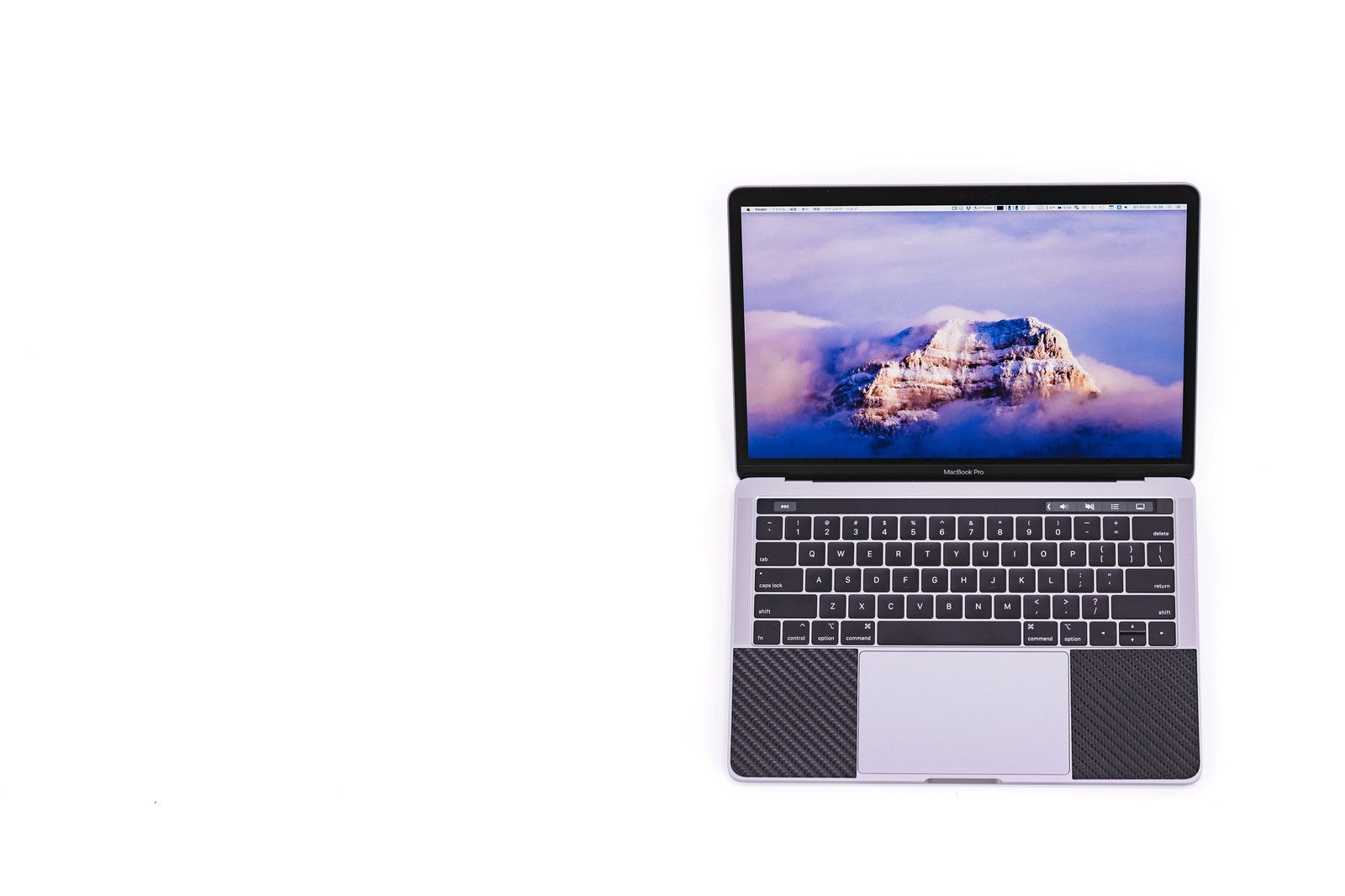 「MacBook Pro 2018 13インチディスプレイ」の写真
