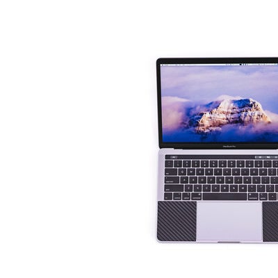 MacBook Pro 2018 13インチディスプレイの写真