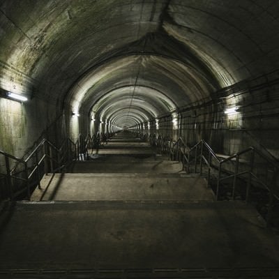 下るのに10分以上かかると言われている土合駅の階段の写真