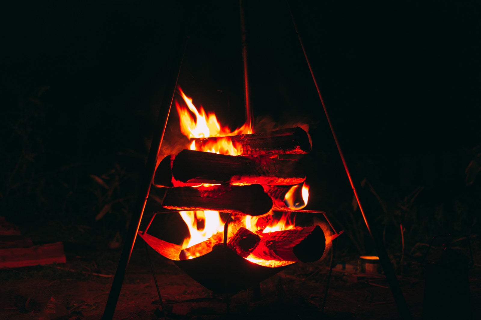 「焚き火中」の写真