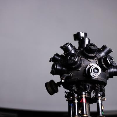 ふしぎ館のプラネタリューム投影機の写真