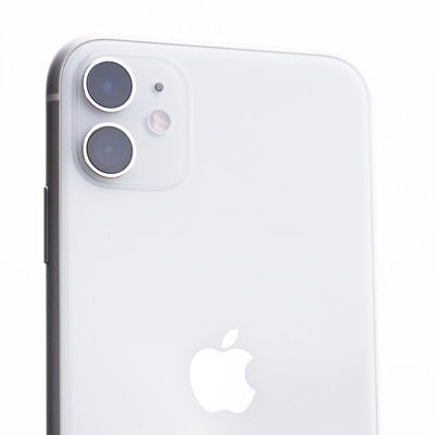iPhone 11（ホワイト）の写真