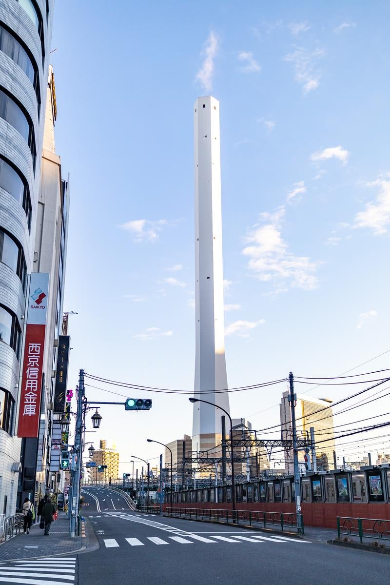 「池袋の白い巨塔（豊島清掃工場）」の写真