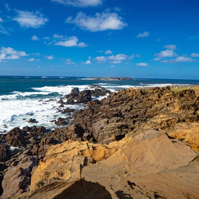 釜岩の荒涼とした眺めの写真