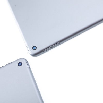 iPadminiの仕様比較（リアカメラ）の写真