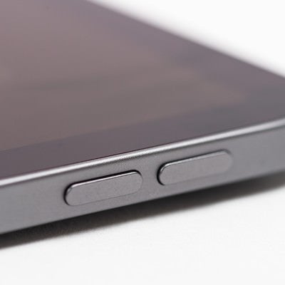 iPad Pro 音量ボタン（サイドボタン）の写真