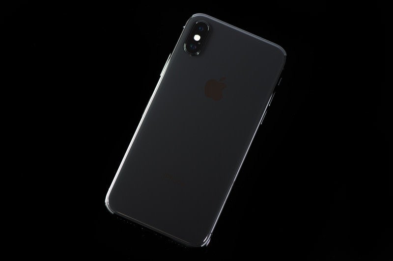 iPhone X ブラックの背面の写真