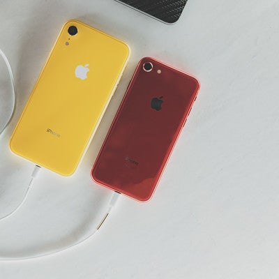 iPhone XR に有線で充電するの写真