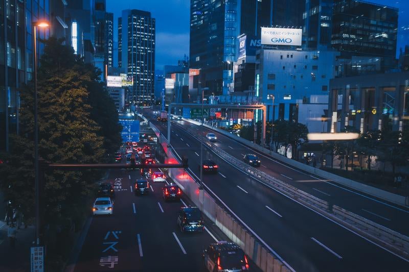 Shibuya Bridge XXI から見た高速道路の写真