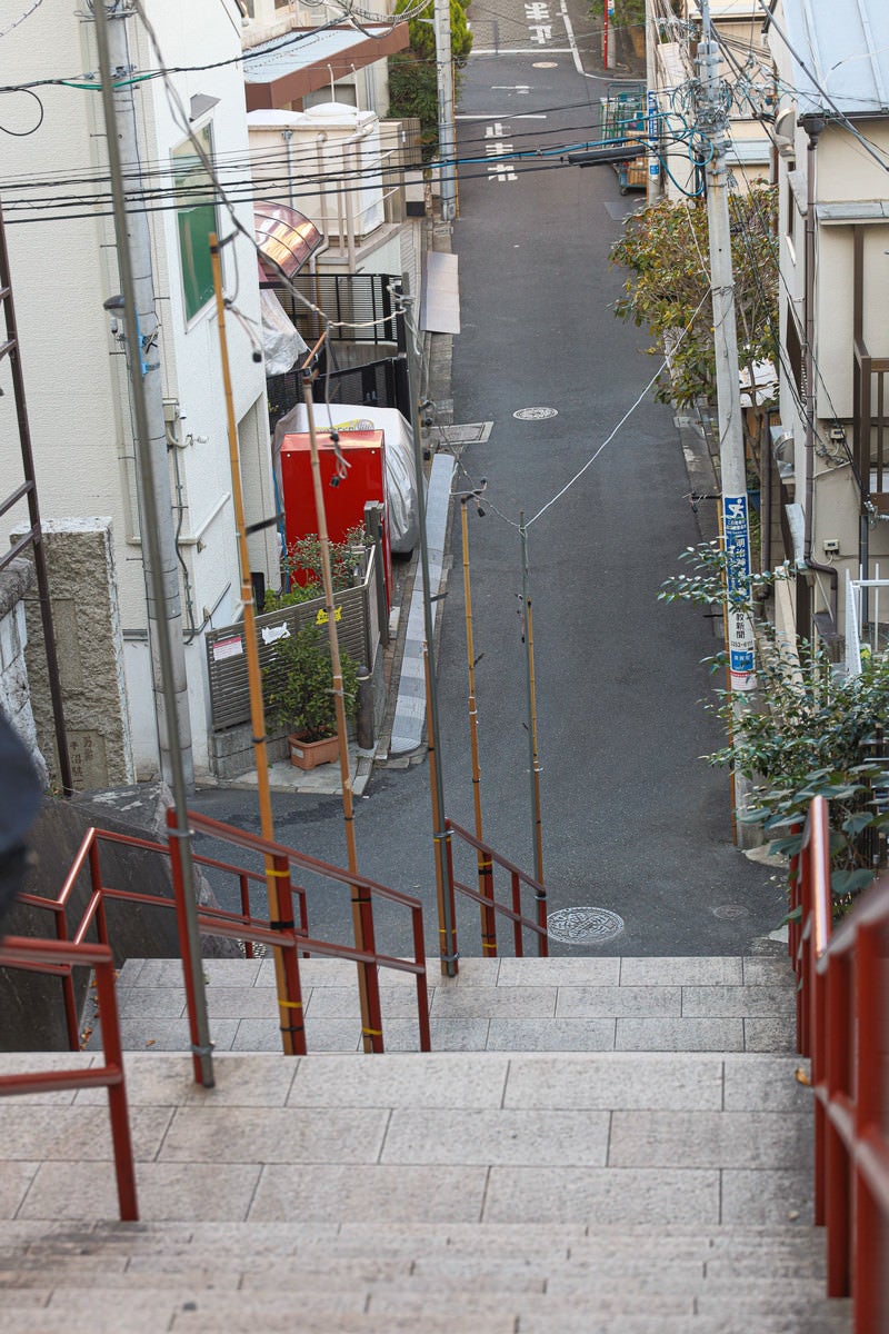 東京四谷須賀神社の下り階段の無料写真素材 - ID.33523｜ぱくたそ