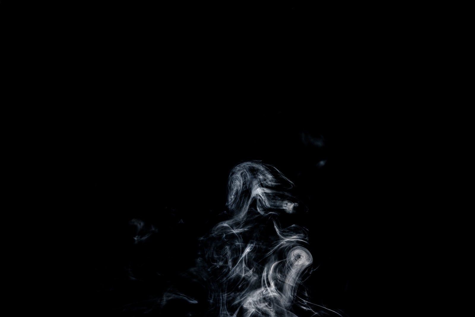 「少ない煙」の写真