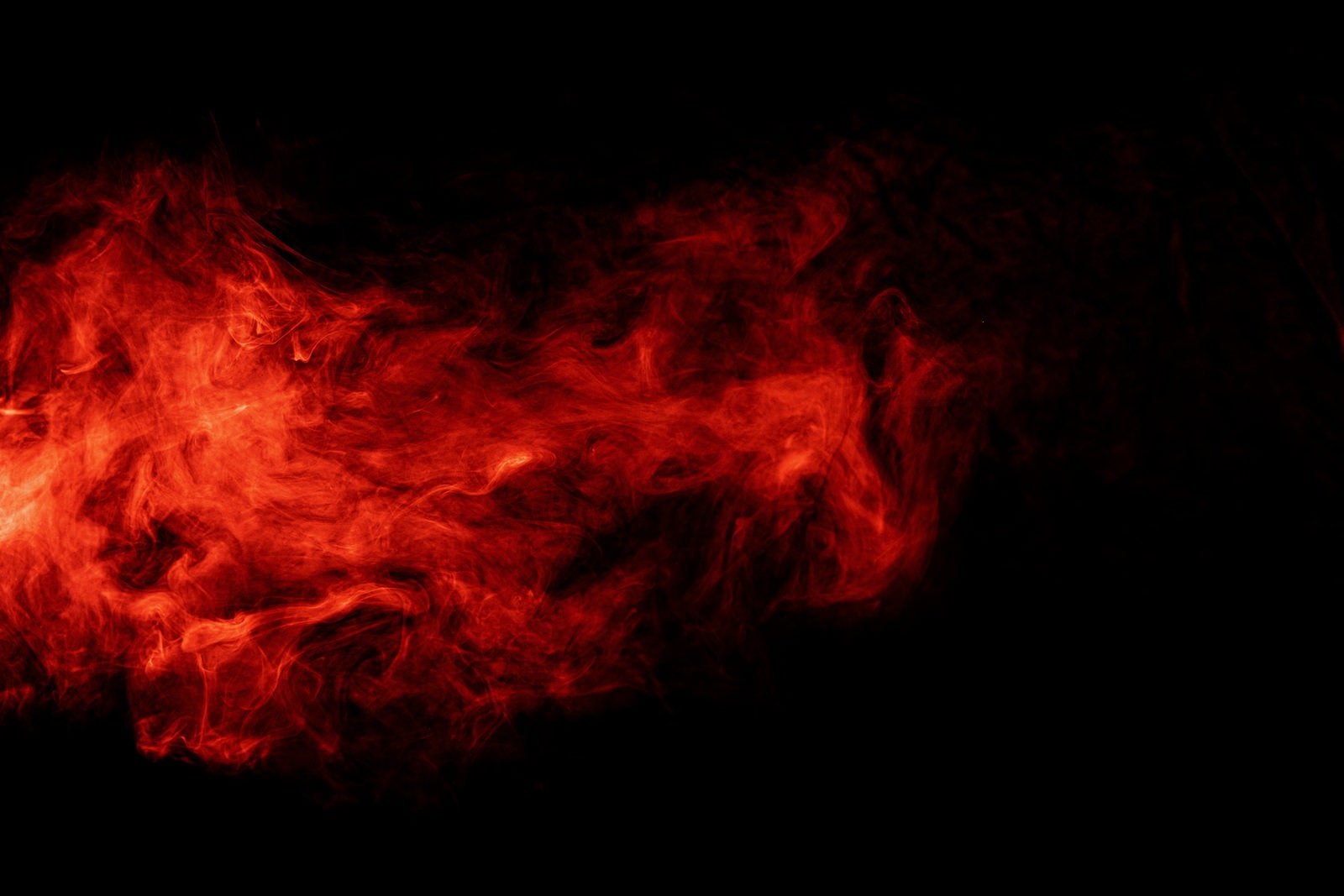 「激しく燃える炎」の写真