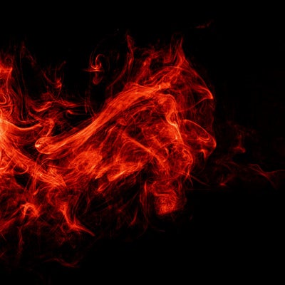 呪いの赤い煙の写真