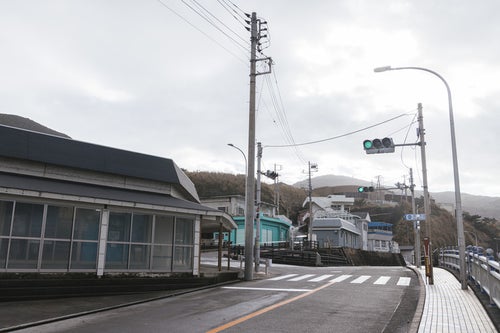 神津島にひとつしかない信号機の写真