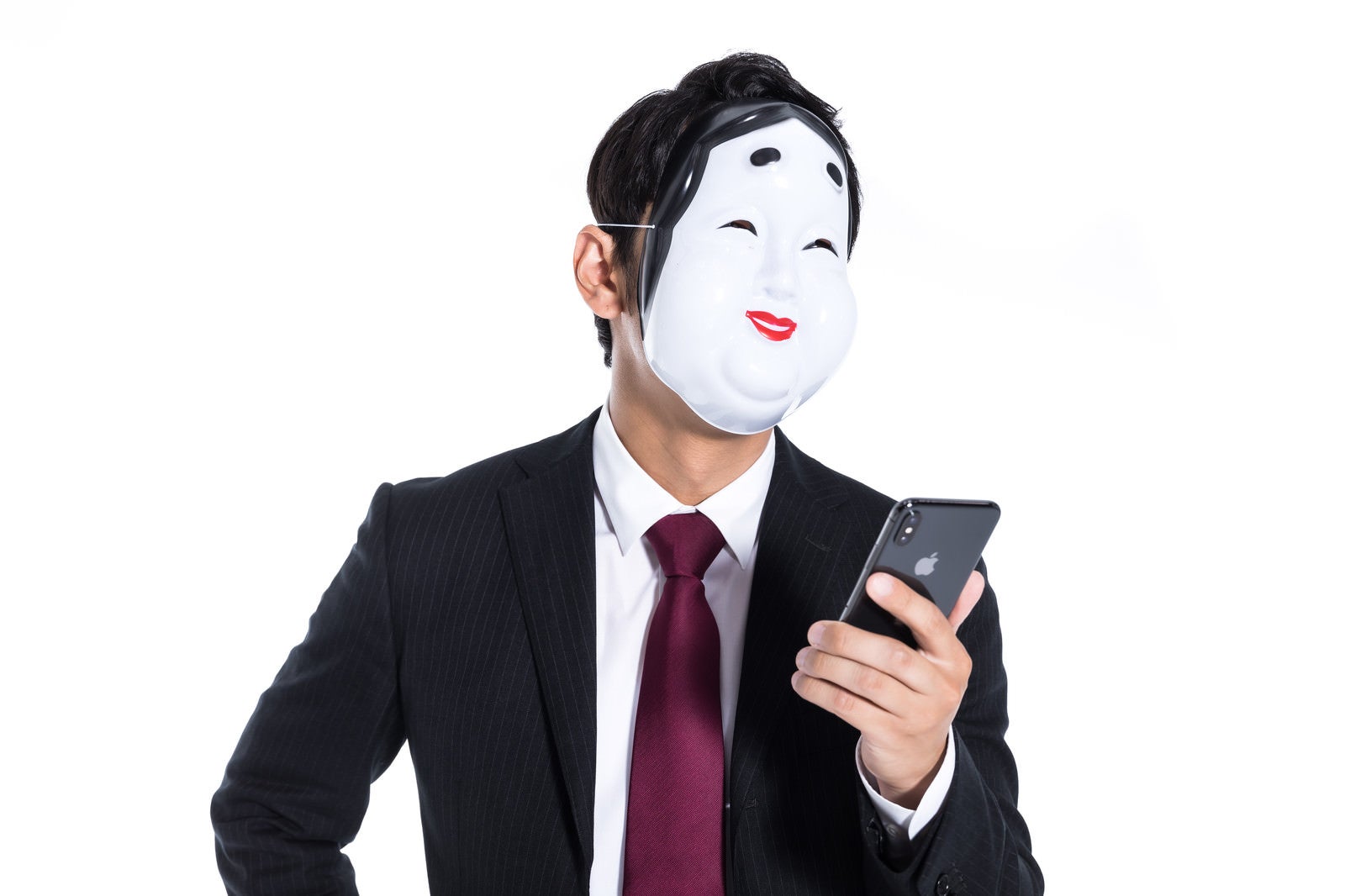 「クソリプを送る匿名ユーザー」の写真［モデル：大川竜弥］