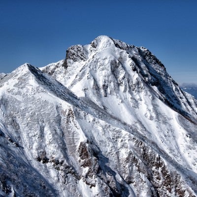 厳冬期の阿弥陀岳の写真