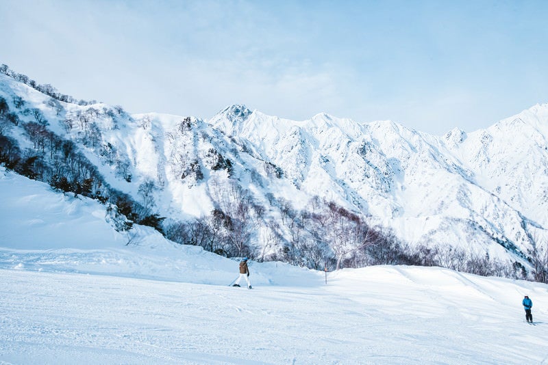 スキー場から見える五竜岳（ゴリュウダケ）の写真