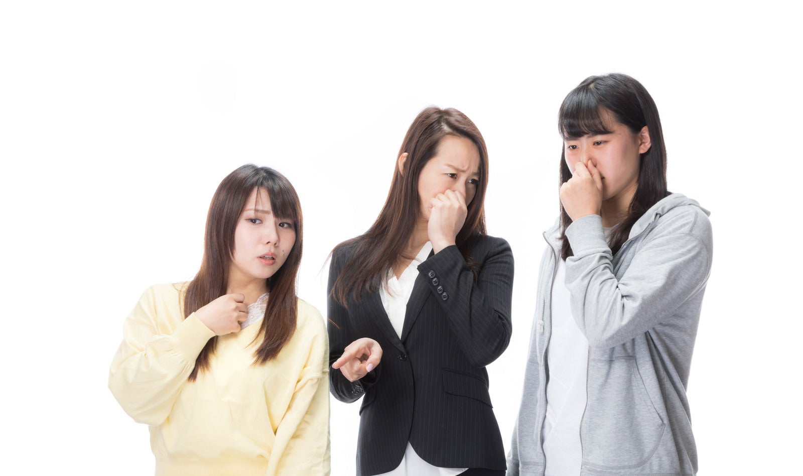 「悪臭に耐えきれない女性三人」の写真［モデル：Lala Mizuho 土本寛子］