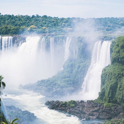 イグアスの滝の大瀑布（南米大陸）の写真