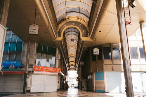 開店前の前橋中心商店街の写真