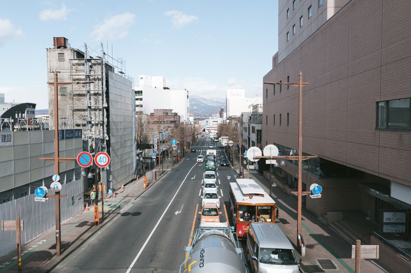 前橋駅前の交通量の写真