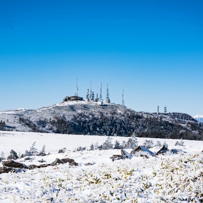 冬の電波塔（美ヶ原）の写真