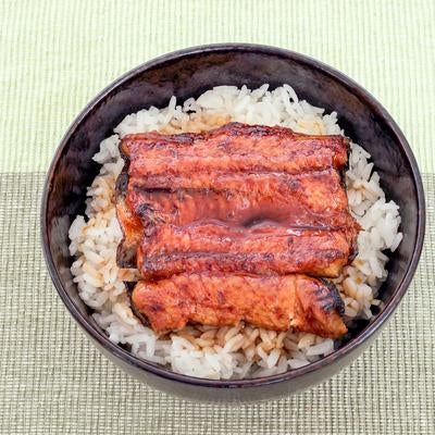 うなぎの丼の写真