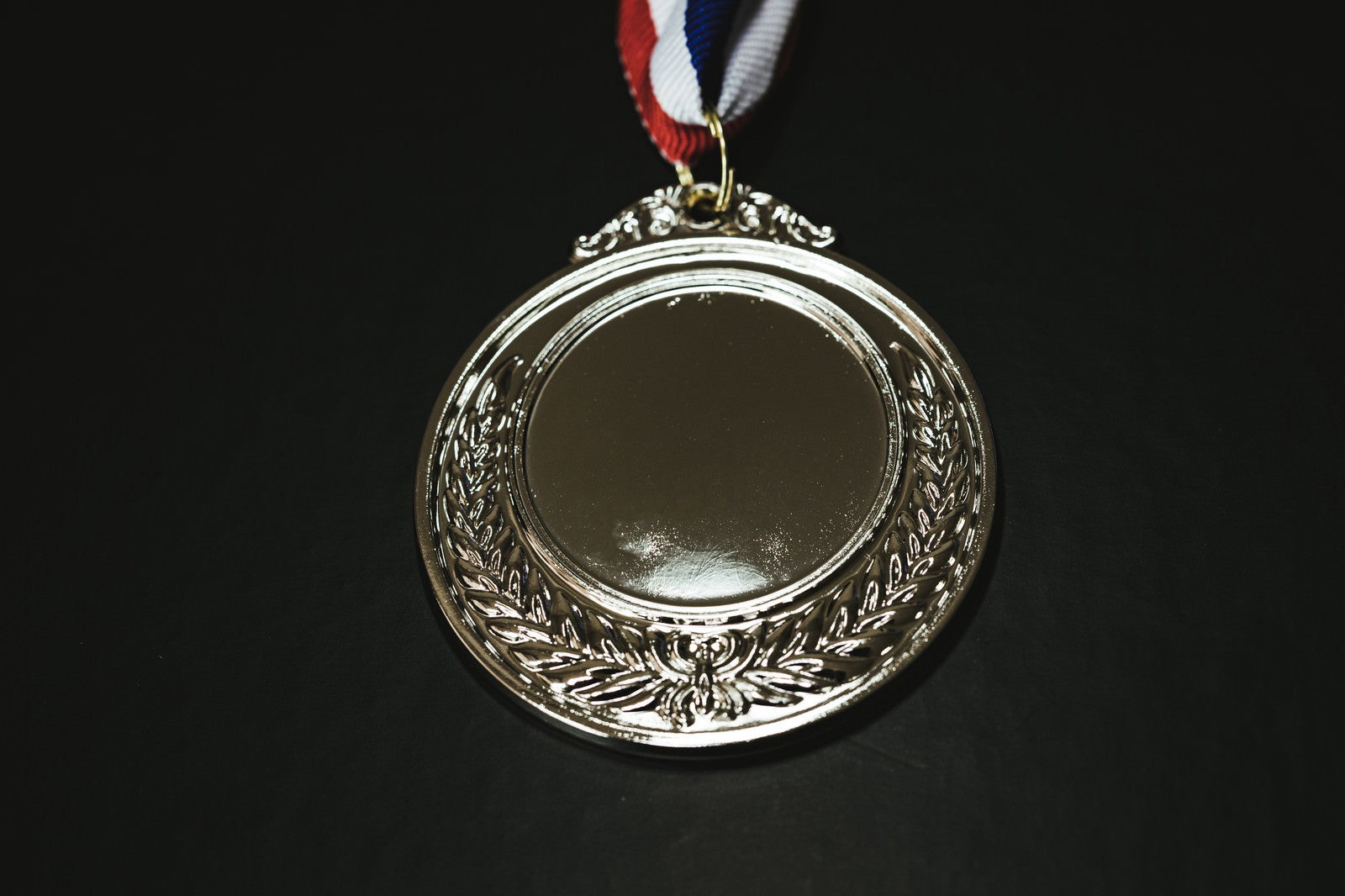 「銀色のメダル」の写真