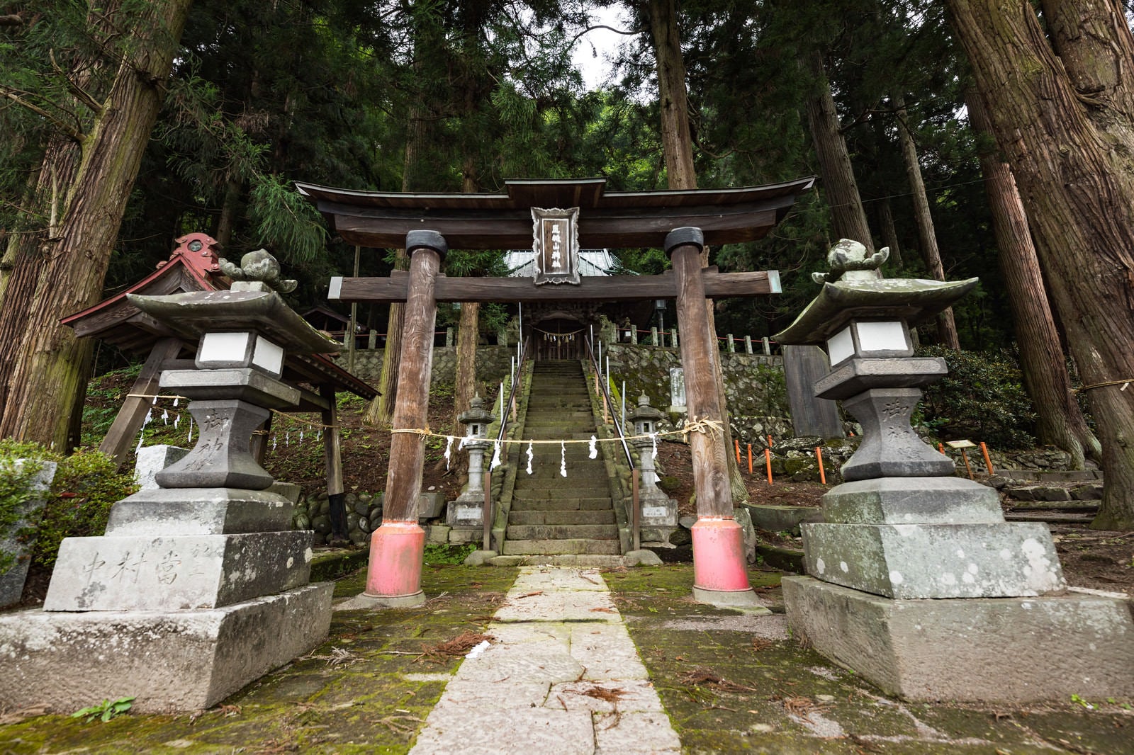 「王城山神社の鳥居」の写真